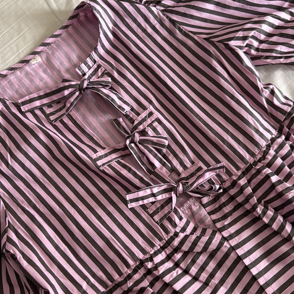Pink Striped Tie Front Top - Picture 2 of 3